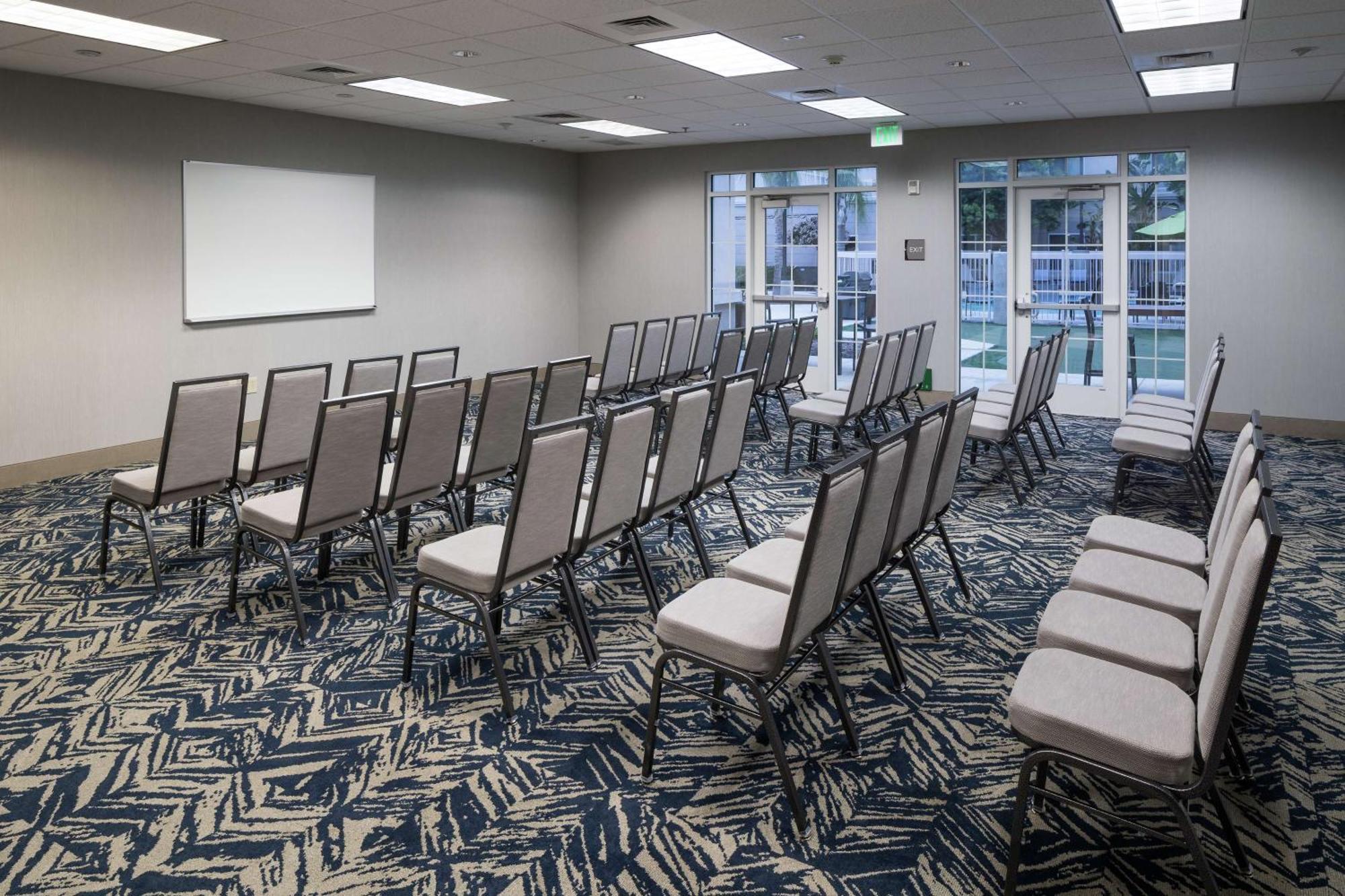Homewood Suites By Hilton Fresno Airport/Clovis Eksteriør billede